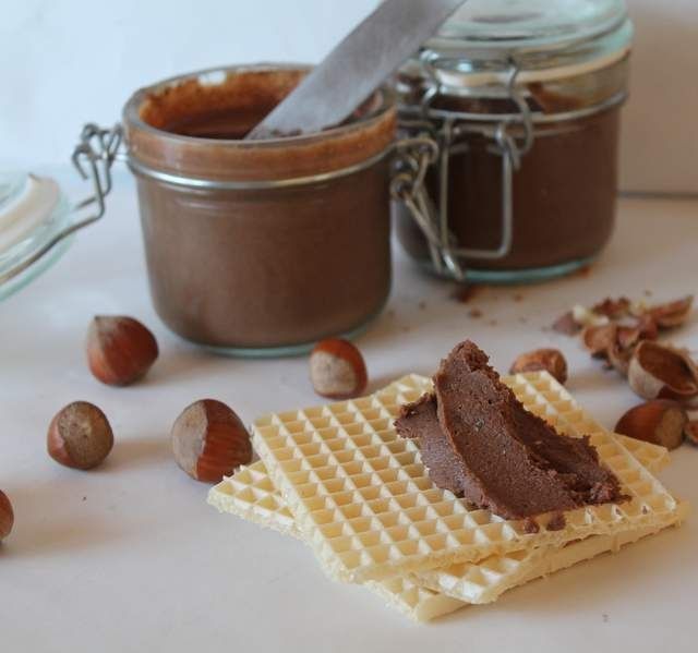 Krem czekoladowo-orzechowy