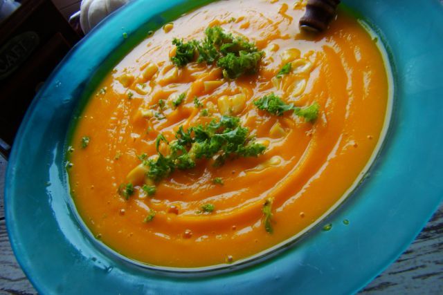 Krem dyniowy z kukurydzą