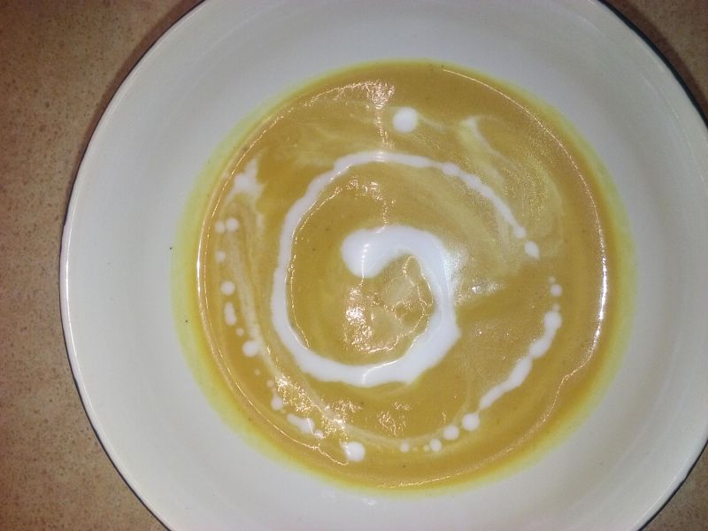 Krem marchewkowy z mleczkiem kokosowym