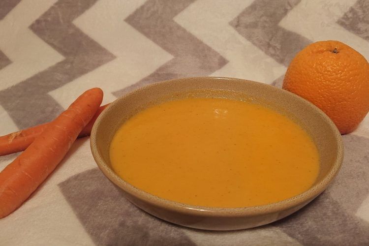 Krem marchewkowy z pomarańczą.