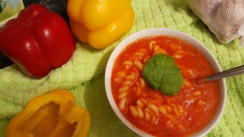 Krem pomidorowo-paprykowy