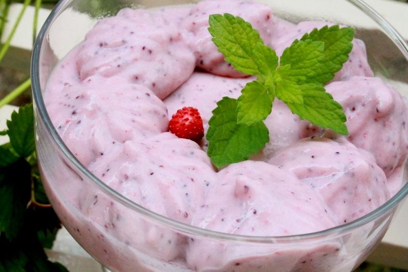 Krem poziomkowy Krem poziomkowy