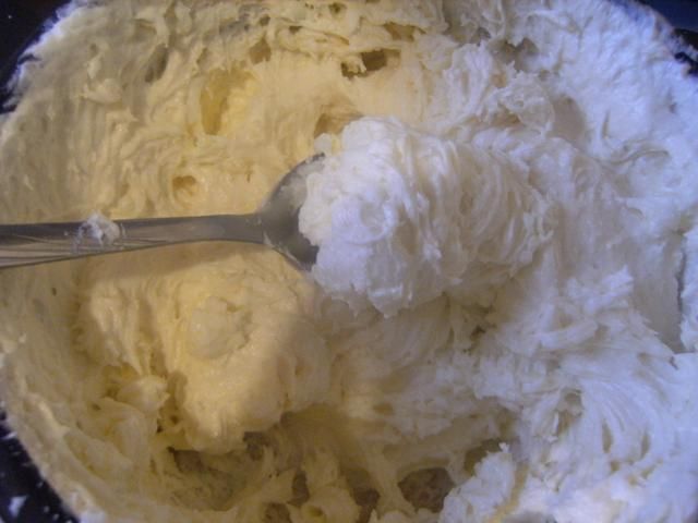 Krem śmietankowo-kokosowy Krem śmietankowo-kokosowy