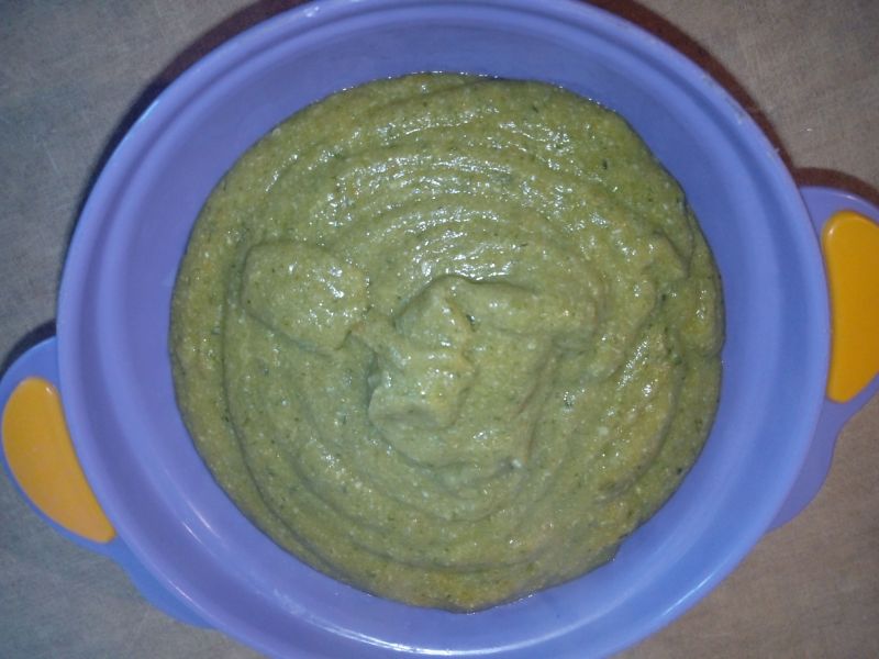 Krem szpinakowy z kurczakiem dla niemowląt