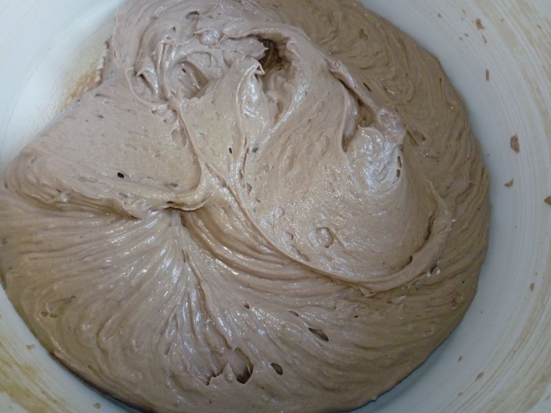 Krem tortowy czekoladowo-orzechowo-cappuccino Krem tortowy czekoladowo-orzechowo-cappuccino