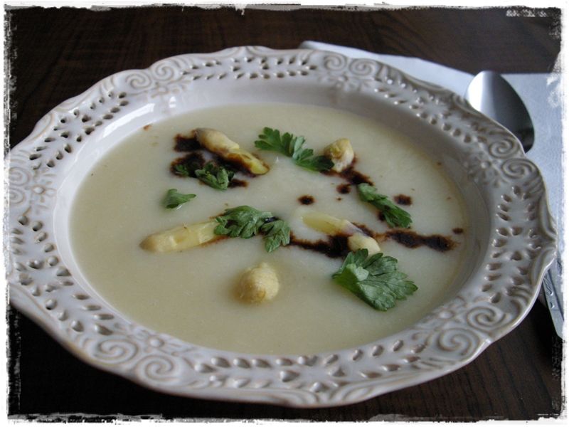 Krem z białych szparagów Krem z białych szparagów