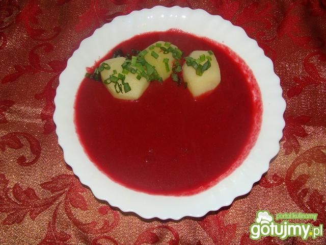 Krem z buraków z ziemniakami