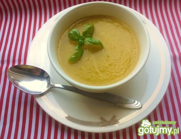 Krem z kalafiora, ziemniaków i marchewki Krem z kalafiora, ziemniaków i marchewki