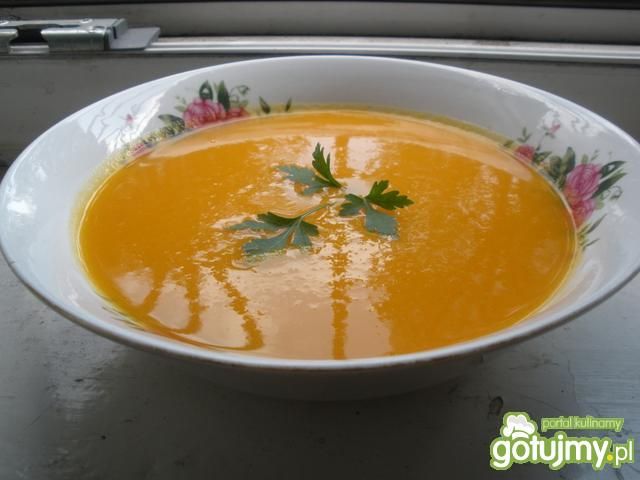Krem z marchewki pomarańczowo-imbirowy