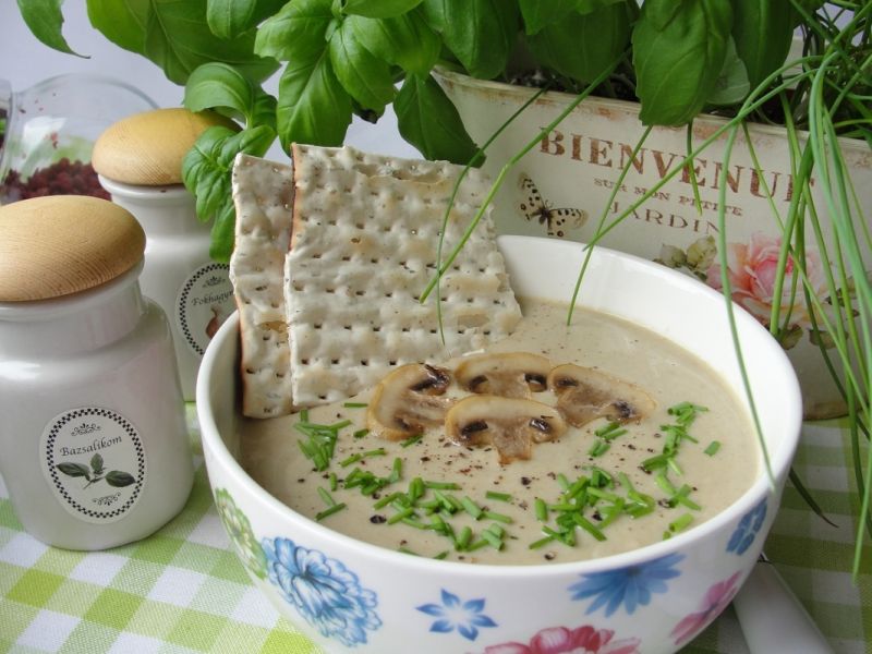 Krem z pieczarek Krem z pieczarek