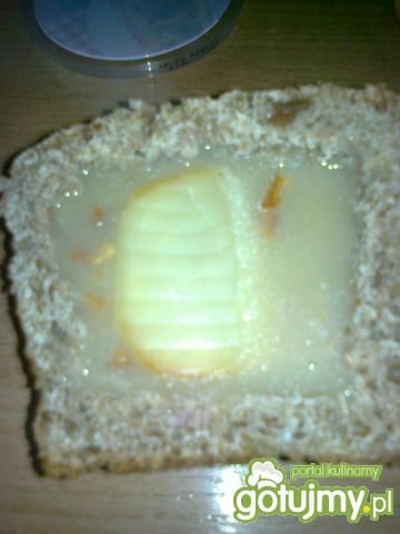 Krem z podgrzybków w chlebku