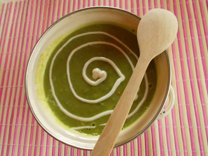 Krem z zielonego groszku Krem z zielonego groszku