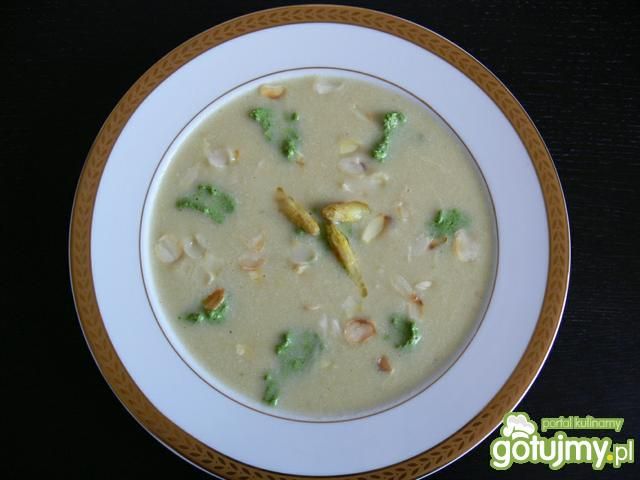 Krem ze szparagów na styl francuski Krem ze szparagów na styl francuski