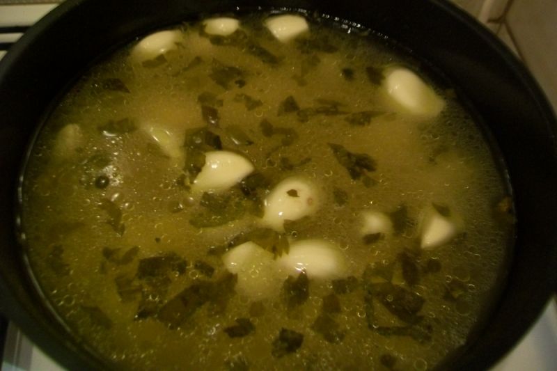 Kremowa zupa czosnkowa