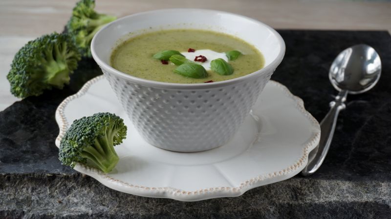 Kremowa zupa z brokułów 