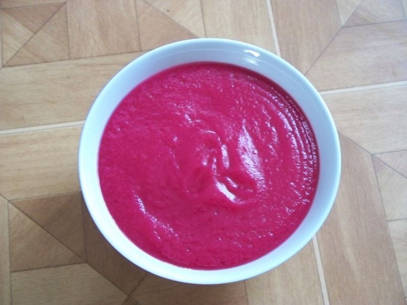 Kremowa zupa z buraka 