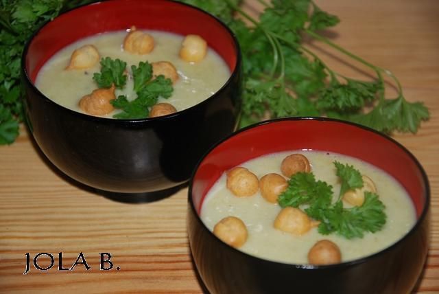 Kremowa zupa z pora  Kremowa zupa z pora