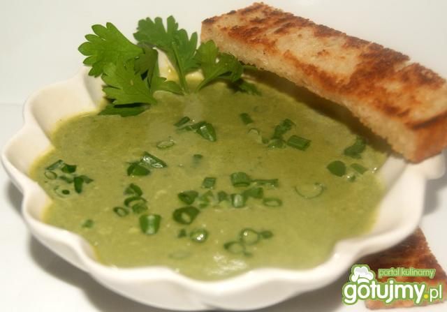 Kremowa zupa z zielonej sałaty