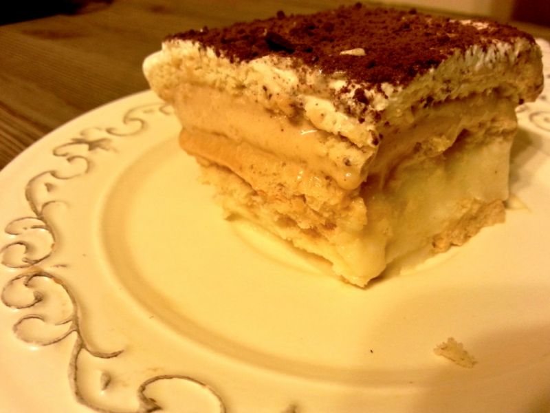 Kremowe ciasto toffi