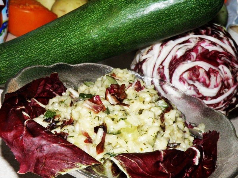 Kremowe risotto z cukinią i radicchio rosso Kremowe risotto z cukinią i radicchio rosso