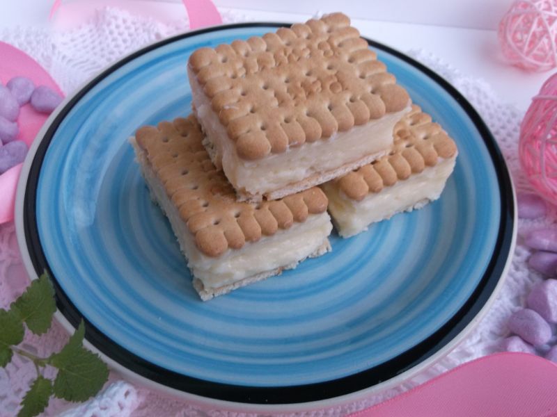 Kremówka bez pieczenia Kremówka bez pieczenia