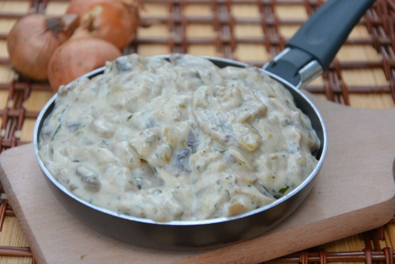 Kremowy sos pieczarkowy