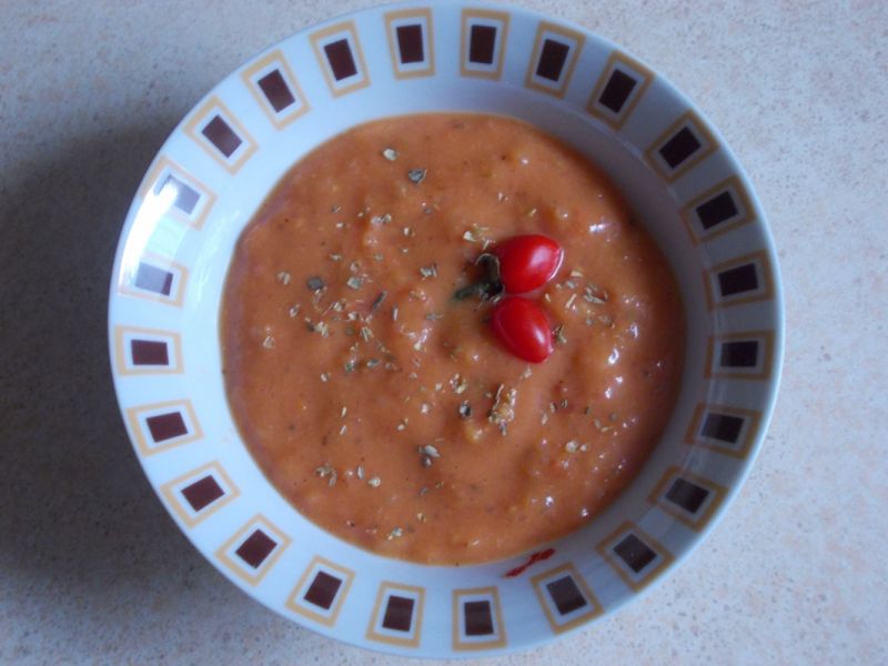 Kremowy sos pomidorowy Kremowy sos pomidorowy