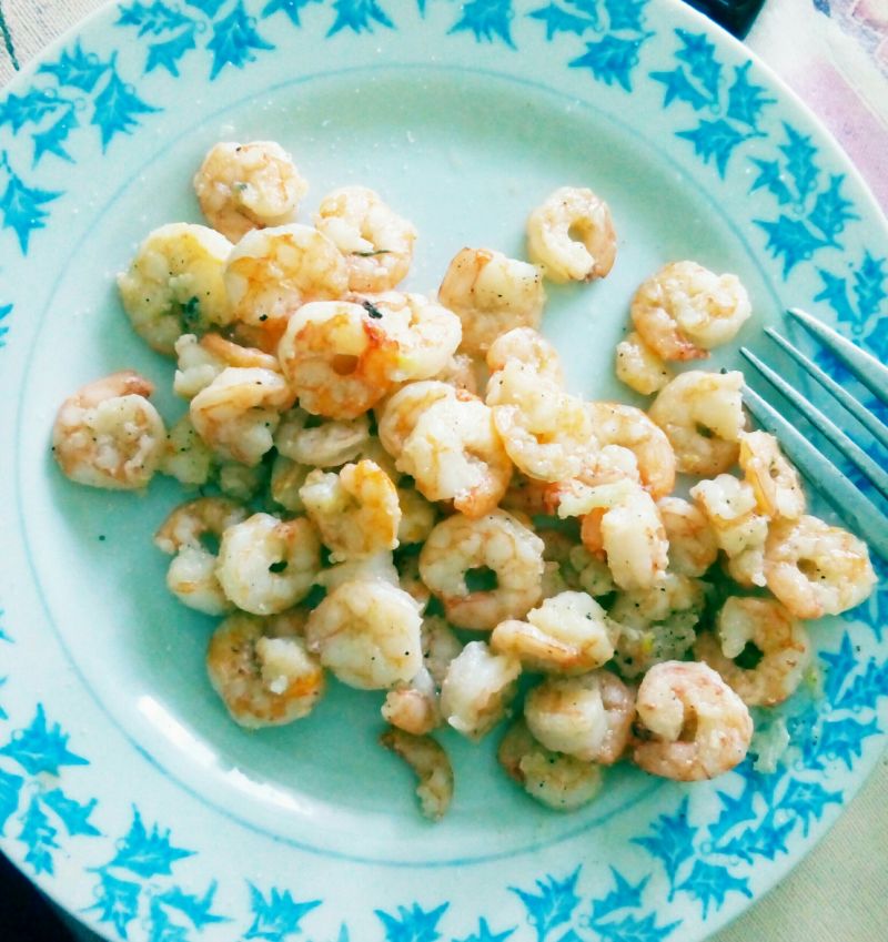 Krewetki koktajlowe z czosnkiem