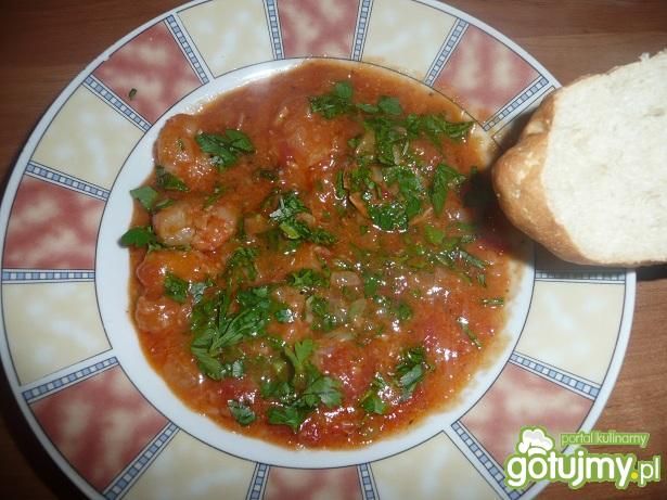 krewetki smażone z pomidorami