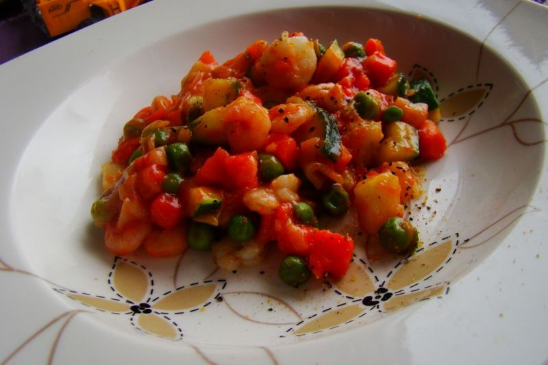 Krewetki z warzywami  Krewetki z warzywami