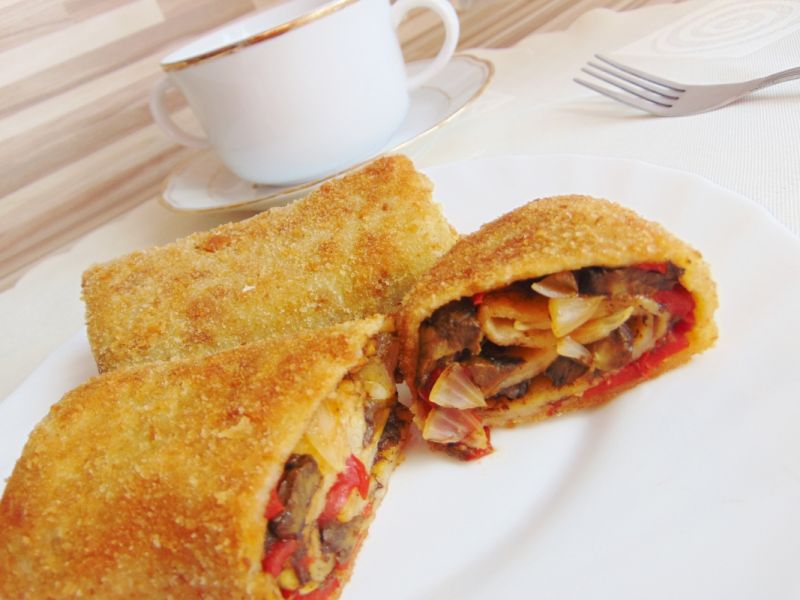 Krokiety z grzybami i papryką