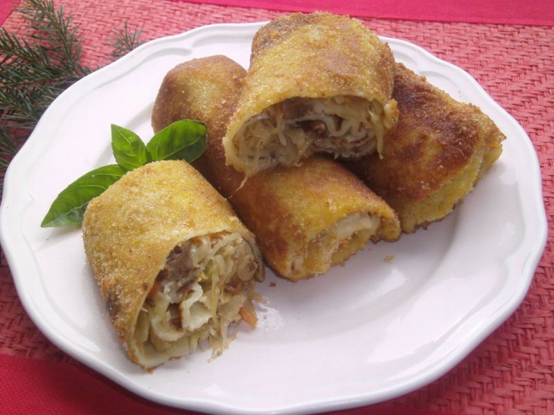 Krokiety z kapustą kiszoną i grzybami Krokiety z kapustą kiszoną i grzybami