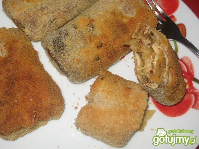 Krokiety z kapustą kiszoną i grzybami