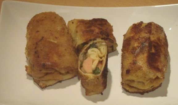 Krokiety z parówkami, pieczarkami i szpinakiem