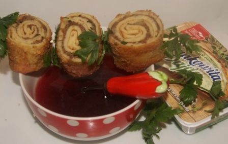 Krokiety z pasztetem i cebulką 