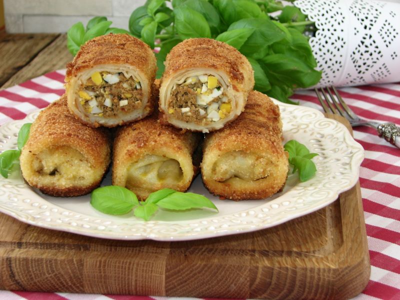 Krokiety z pasztetem i jajkiem