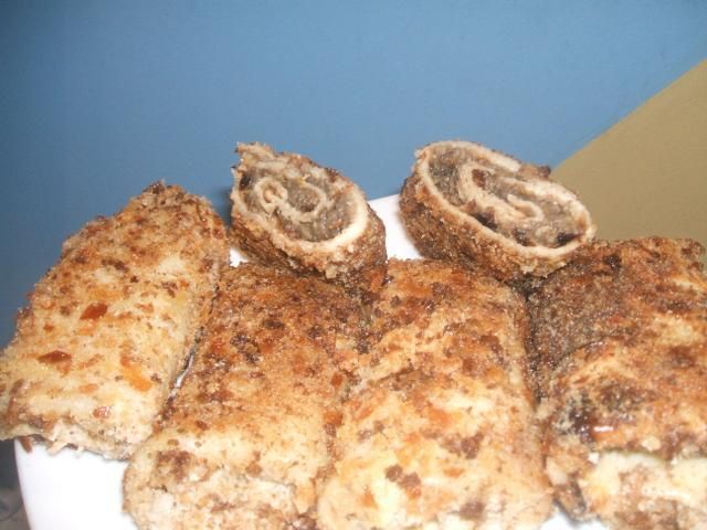krokiety z pieczarką i sosem sojowym krokiety z pieczarką i sosem sojowym