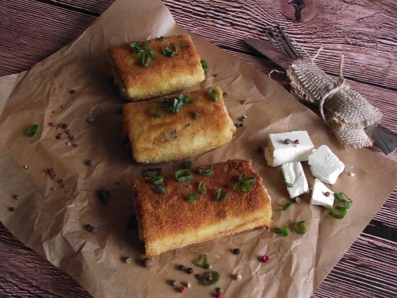 Krokiety z pieczarkami i fetą  Krokiety z pieczarkami i fetą