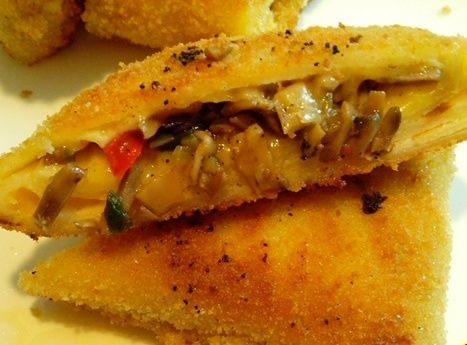 Krokiety z pieczarkami i serem żółtym 