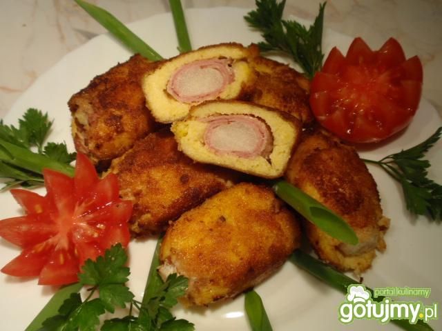 Krokiety ze szparagiem zawijane w szynce