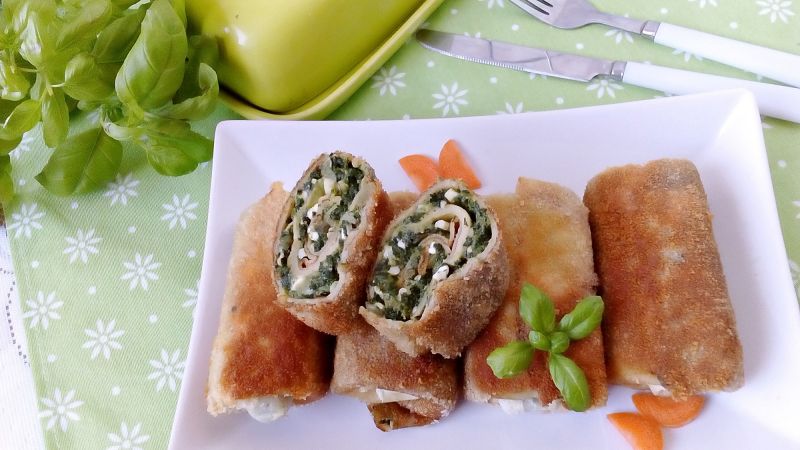 Krokiety ze szpinakiem, tartym jajkiem i s.wiejski