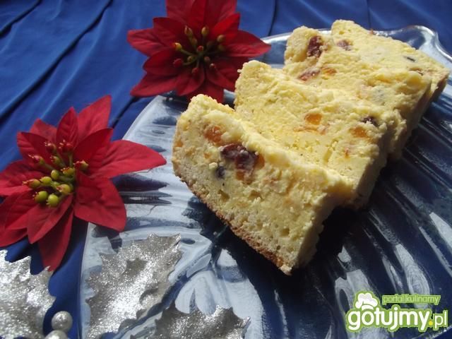 Królewski sernik z brzoskwiniami i...  Królewski sernik z brzoskwiniami i...