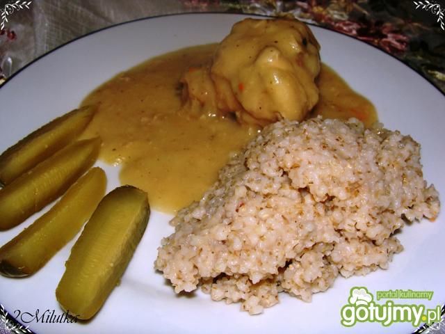 Królik duszony w musztardzie z kaszą Królik duszony w musztardzie z kaszą