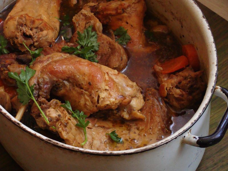 Królik duszony w sosie Królik duszony w sosie