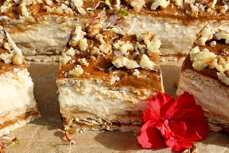 Krówka z bananem bez pieczenia (lekko solona) Krówka z bananem bez pieczenia (lekko solona)