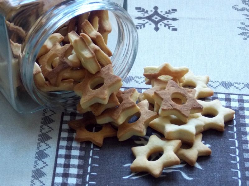 Kruche ciasteczka - gwiazdki Kruche ciasteczka - gwiazdki