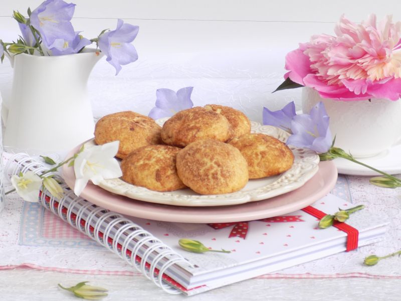 Kruche ciasteczka w cynamonie