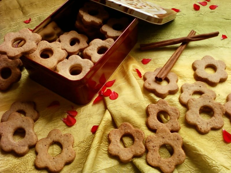 Kruche ciasteczka z aromatycznym dodatkiem Kruche ciasteczka z aromatycznym dodatkiem