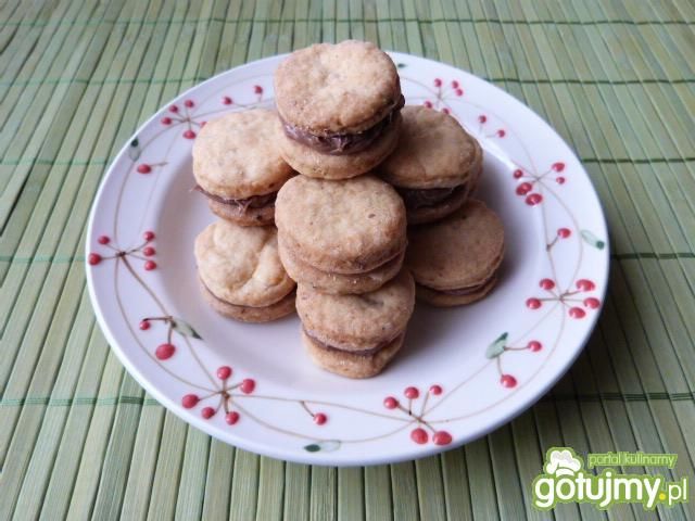 Kruche ciasteczka z gotowanych żółtek