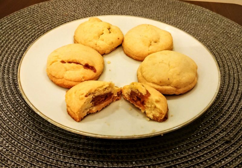 Kruche ciasteczka z niespodzianką Kruche ciasteczka z niespodzianką